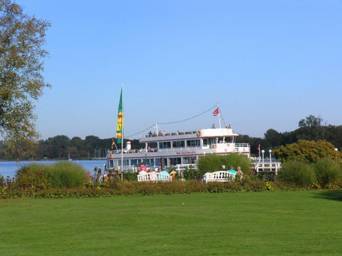 Ferienwohnungen Am Kurpark Bad Zwischenahn Buitenkant foto